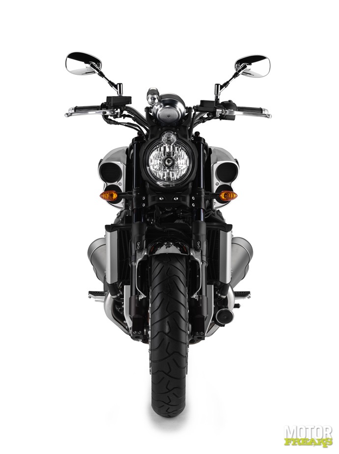 vmax_front.jpg