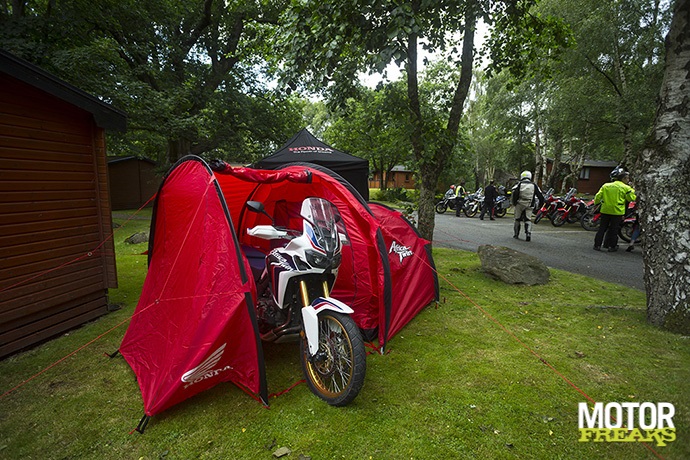 Wales per Africa Twin
