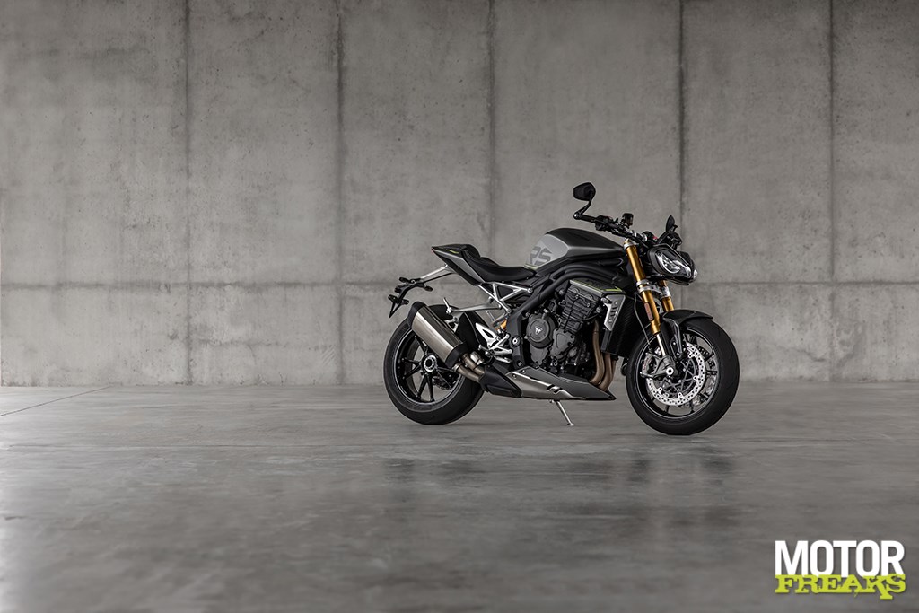 triumph_my21_speed_triple_rs