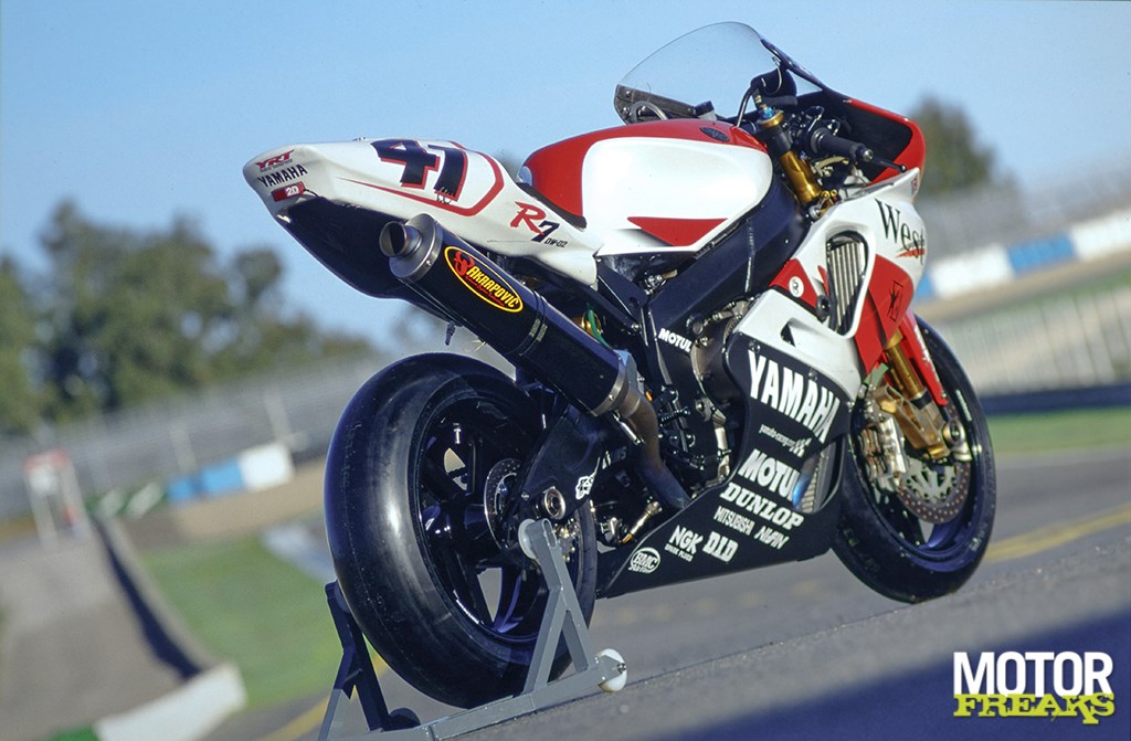 yamaha_2000_yzf-r7_haga_15