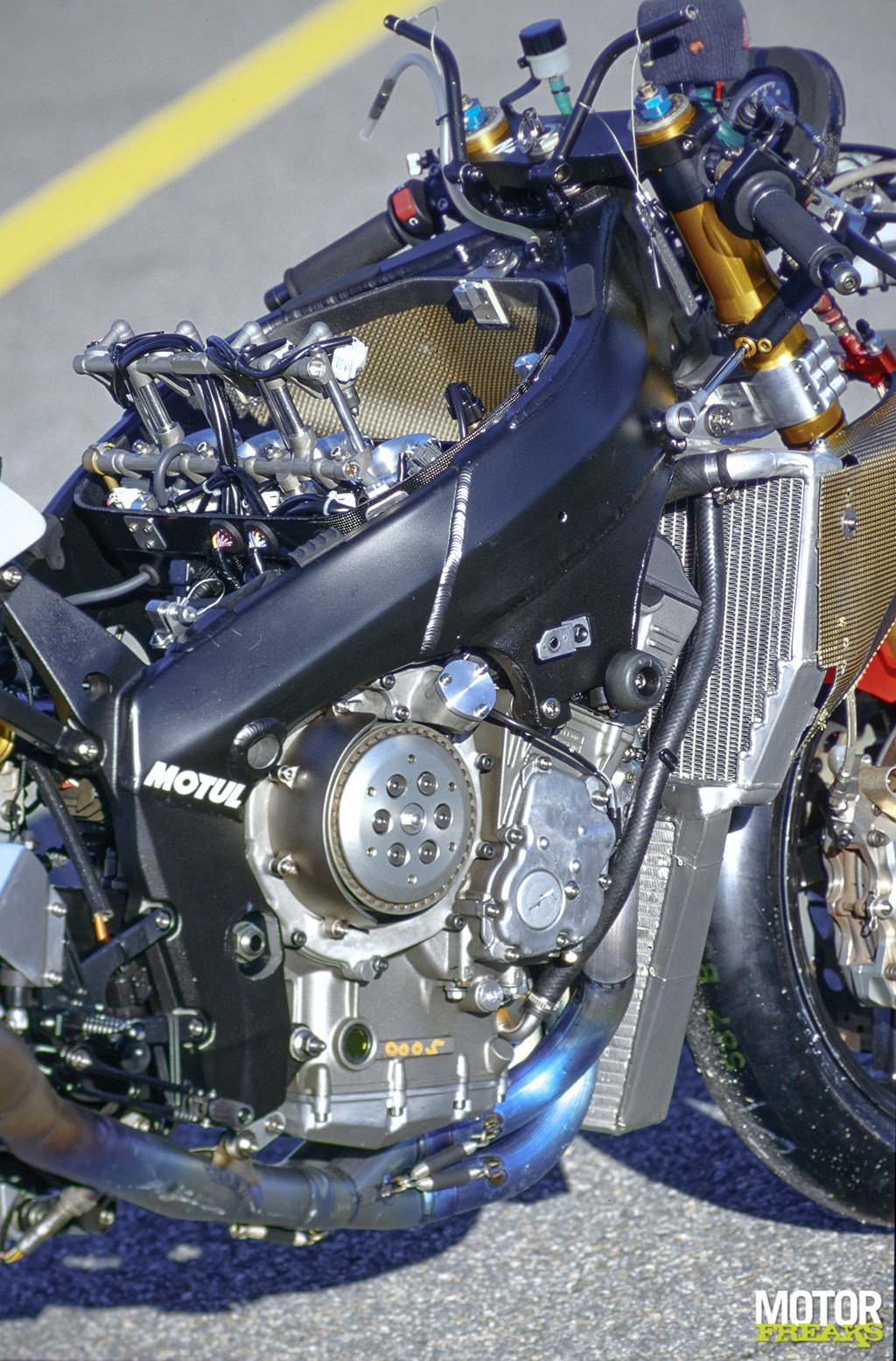 yamaha_2000_yzf-r7_haga_21