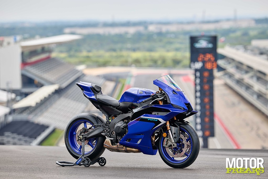 yamaha_my25_yzf-r9_05