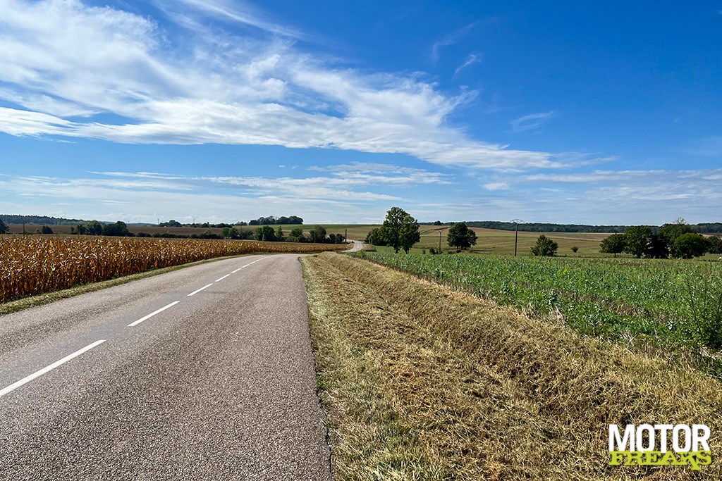 zero_my23_dsrx_saint_tropez_17-1