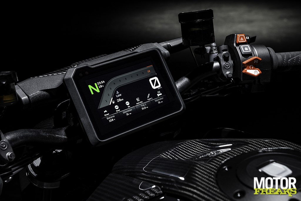 brabus_my26_1400r_19-2