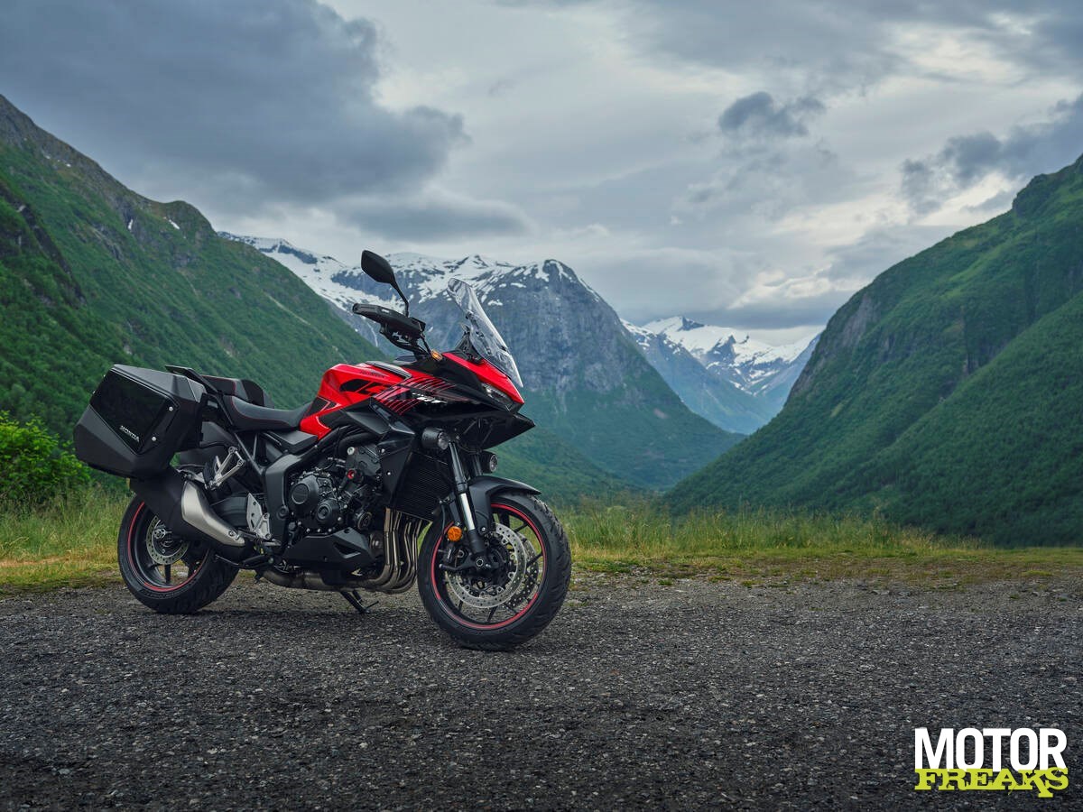 honda_my26_cb1000gt_14