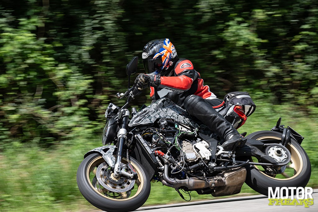 mv_agusta_brutale_p2_05