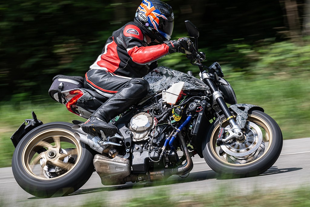 mv_agusta_brutale_p2_07-1