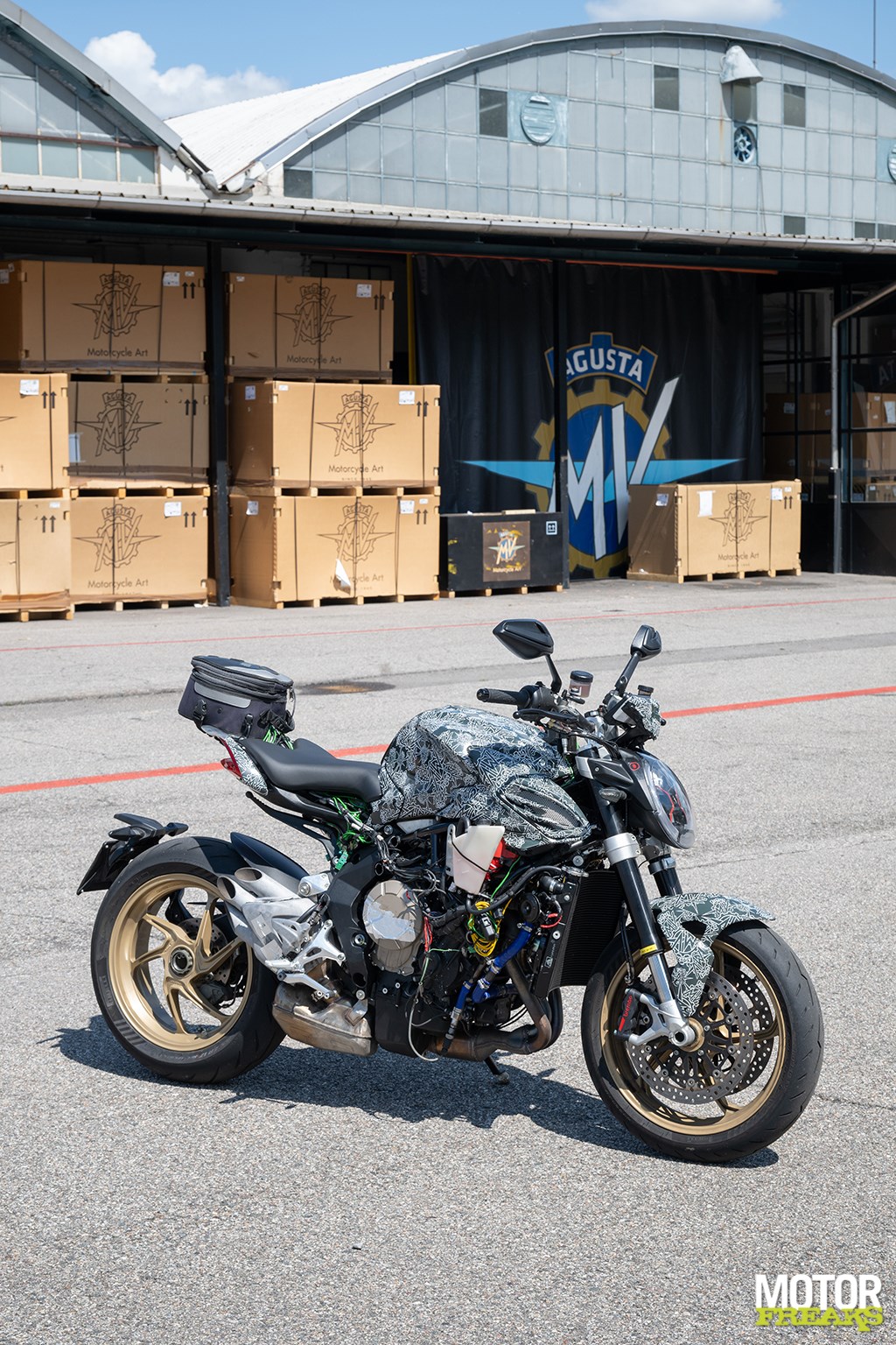 mv_agusta_brutale_p2_14