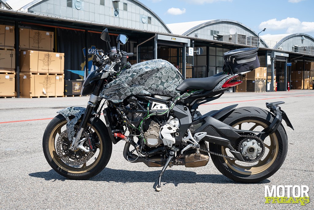 mv_agusta_brutale_p2_22