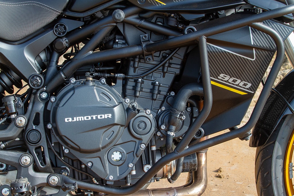 QJMotor SRT 900 SX Touring