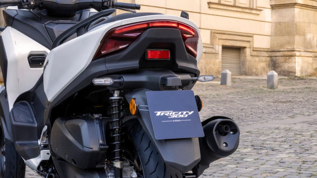 Yamaha 2026 Tricity 300 Airbag