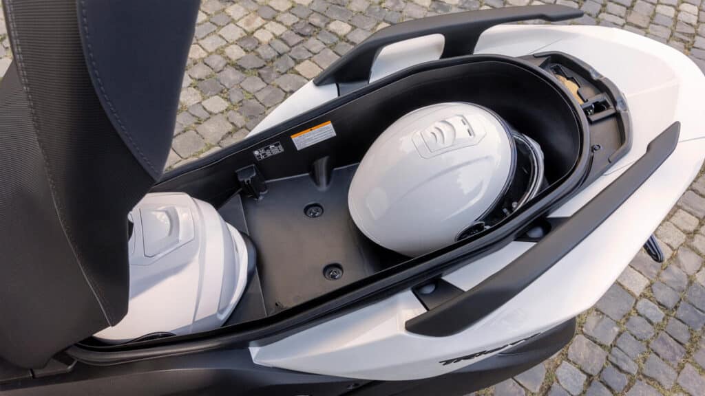 Yamaha 2026 Tricity 300 Airbag