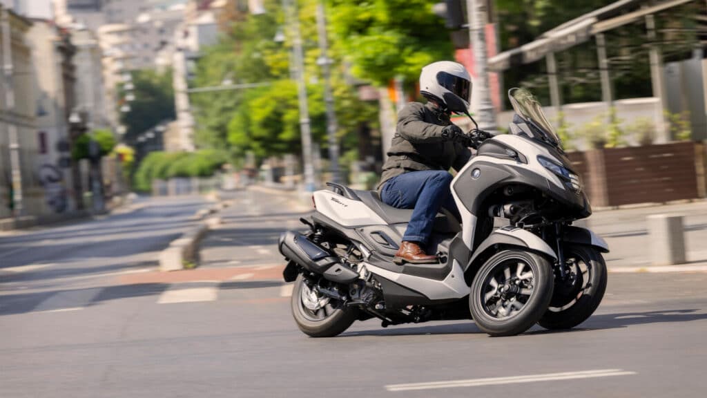 Yamaha 2026 Tricity 300 Airbag