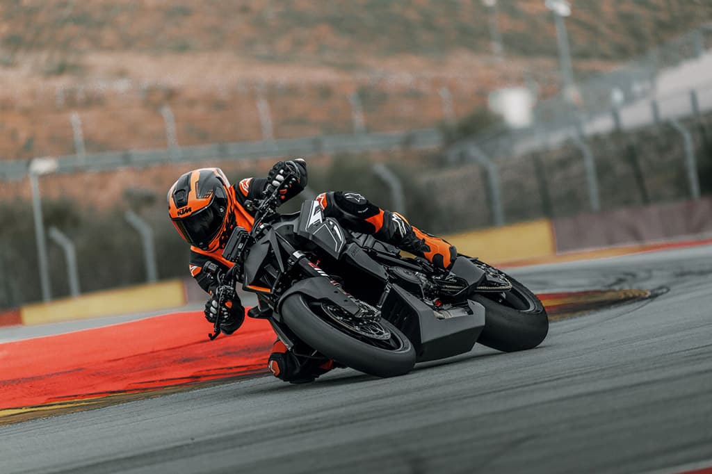 KTM 1390 Super Duke RR Track
