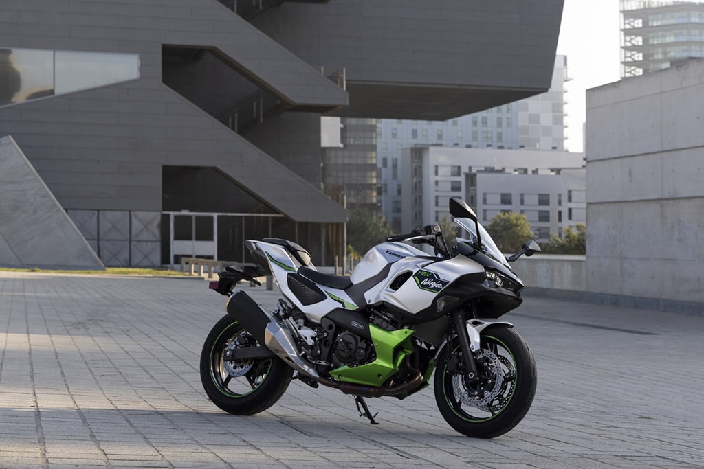 Kawasaki 2026 Ninja 7 Hybrid