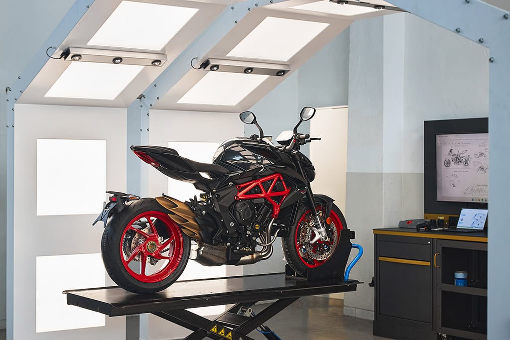 MV Agusta Brutale 800 Nero Carbonio