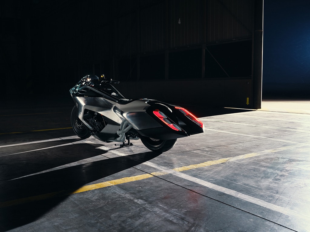 BMW Motorrad Vision K18 concept