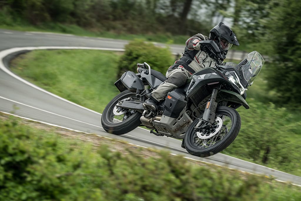 CFMOTO 2026 1000MT-X