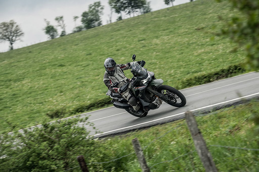 CFMOTO 2026 1000MT-X