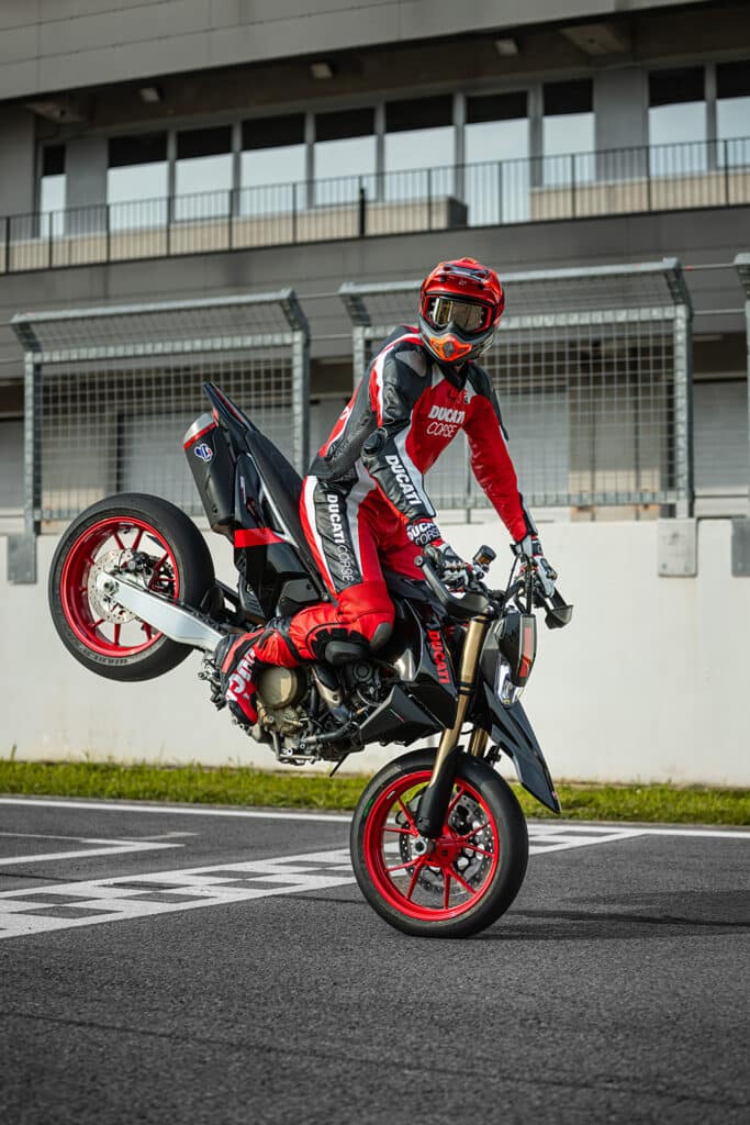Ducati Hypermotard 698 Mono Nera