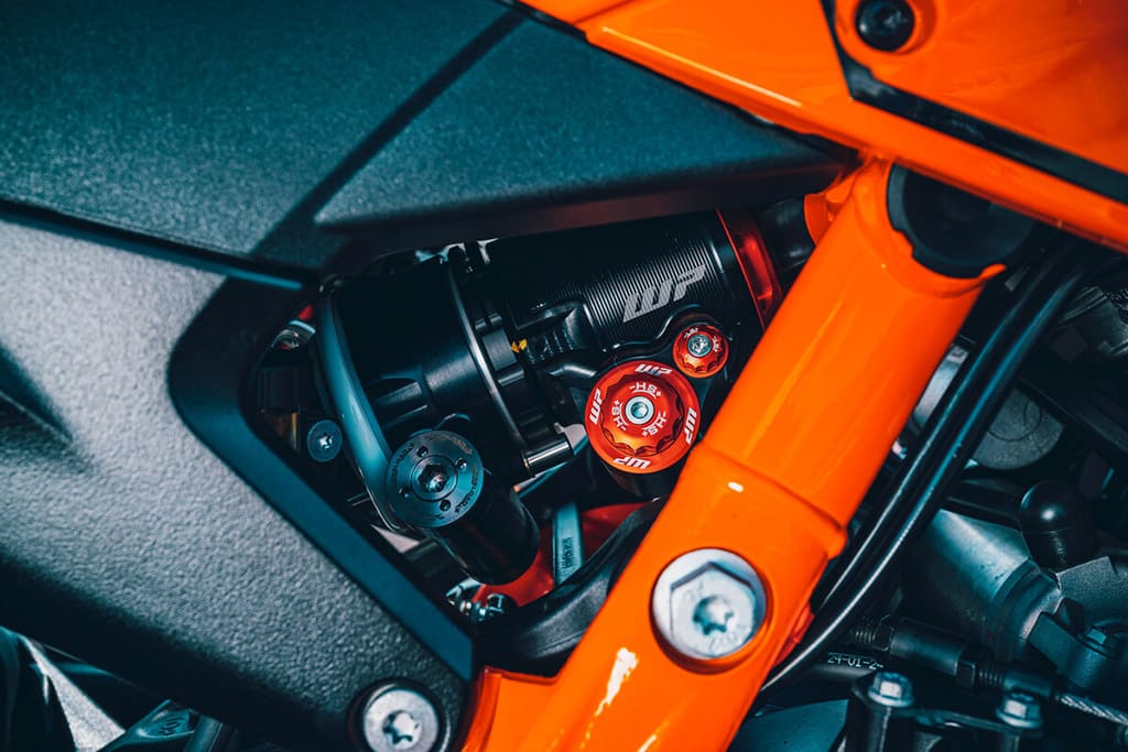 KTM 2026 990 RC R