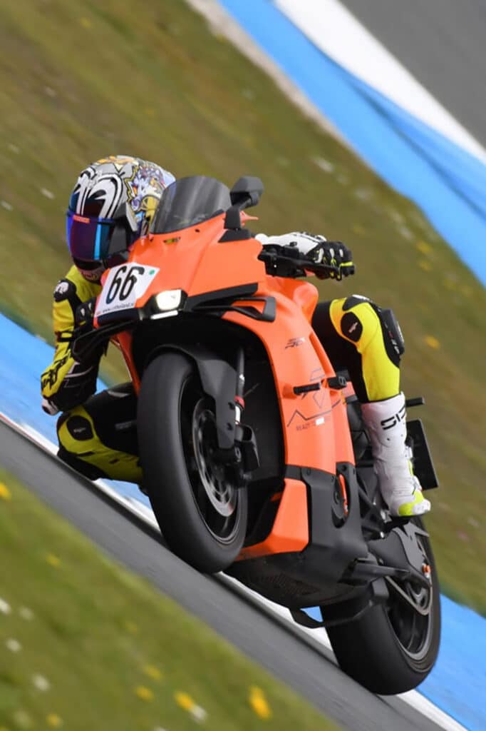 KTM 2026 990 RC R