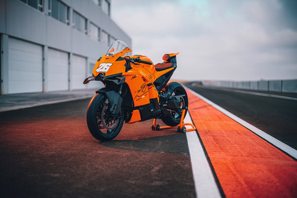 KTM 2026 990 RC R