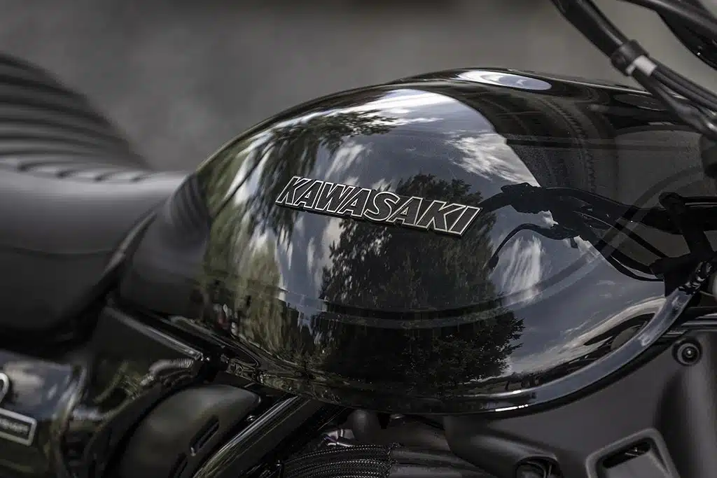 Kawasaki 2026 Z900RS Black Ball Edition
