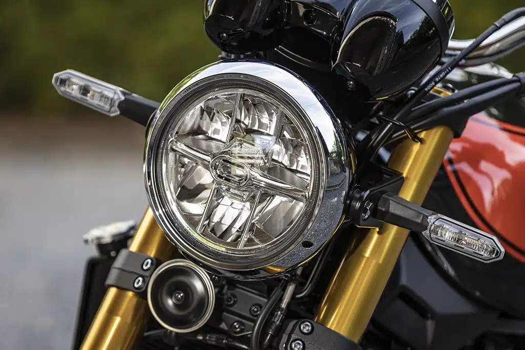 Kawasaki 2026 Z900RS SE