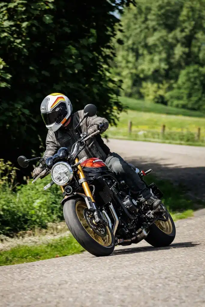 Kawasaki 2026 Z900RS SE