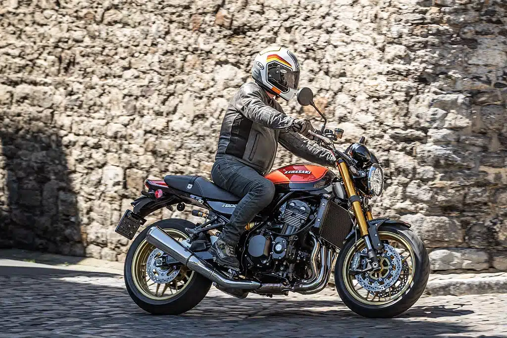 Kawasaki 2026 Z900RS SE