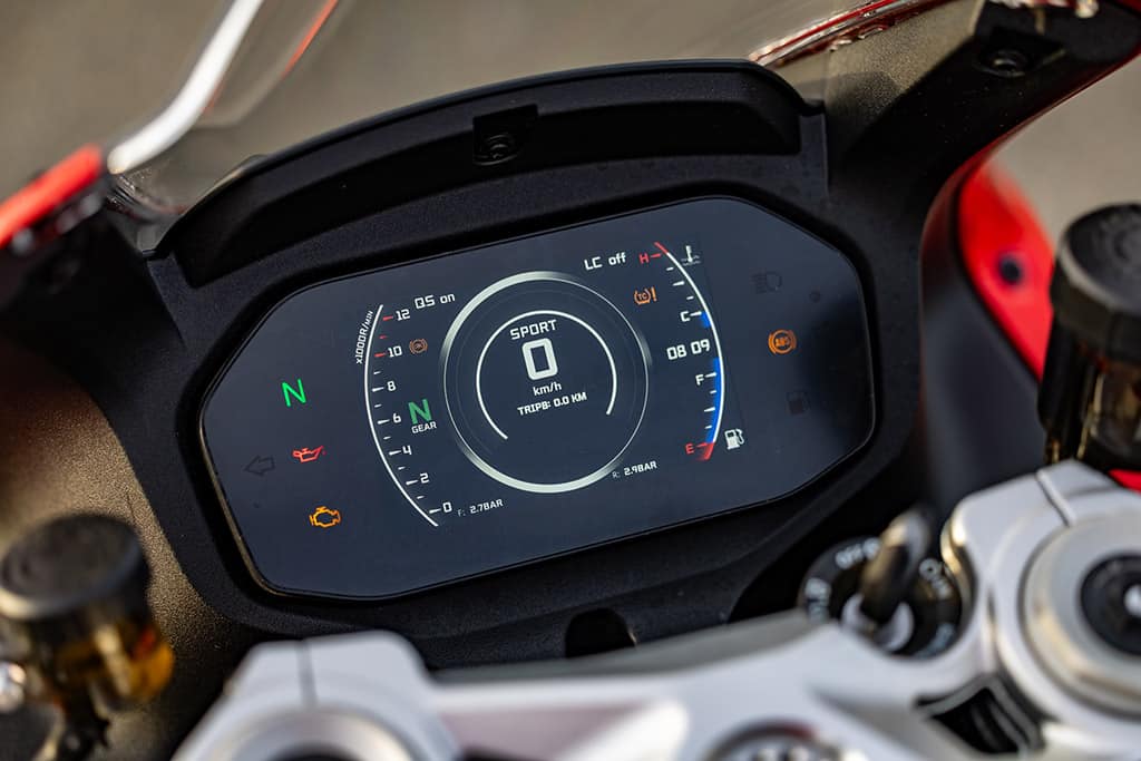 QJMotor SRK921RR