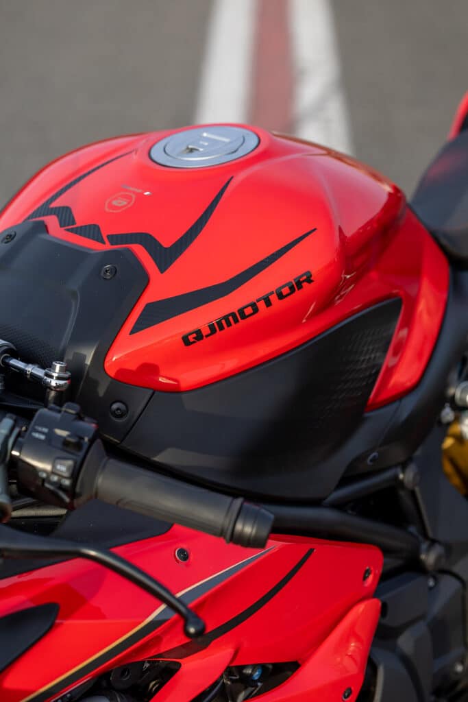 QJMotor SRK921RR