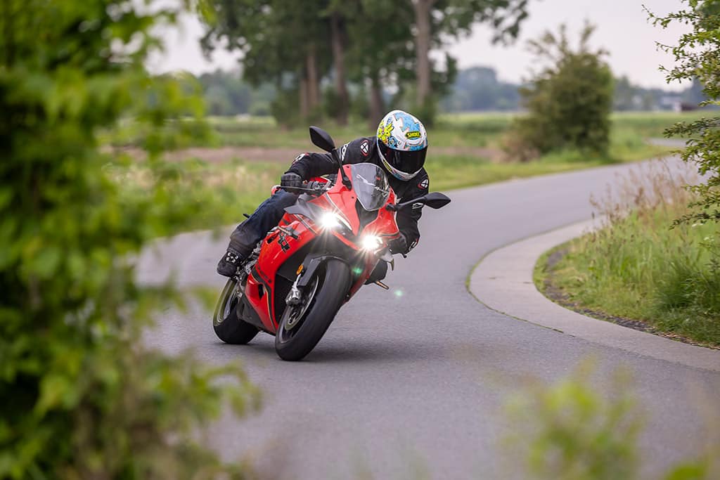 QJMotor SRK921RR