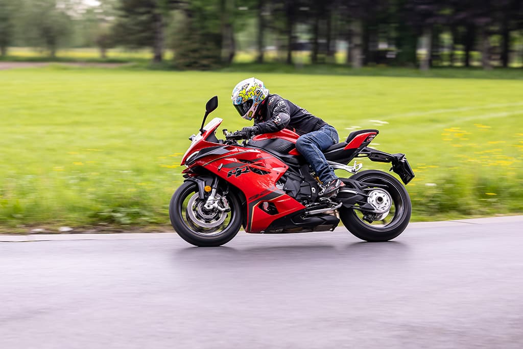 QJMotor SRK921RR