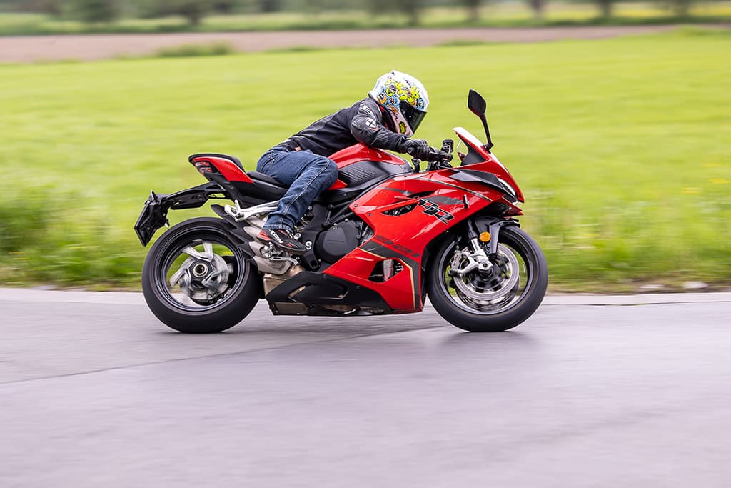 QJMotor SRK921RR
