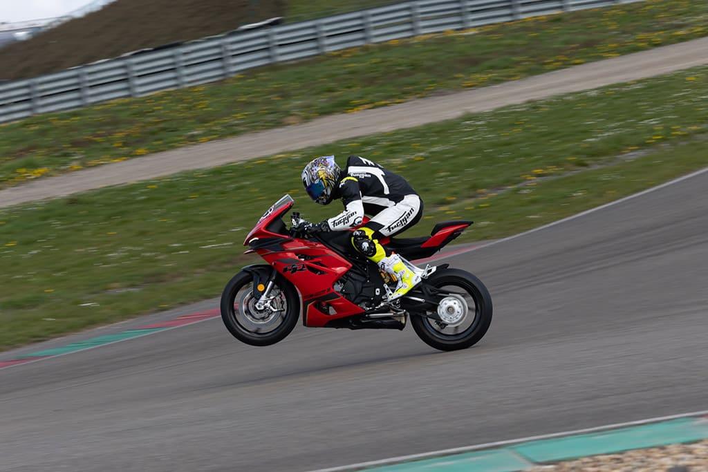 QJMotor SRK921RR