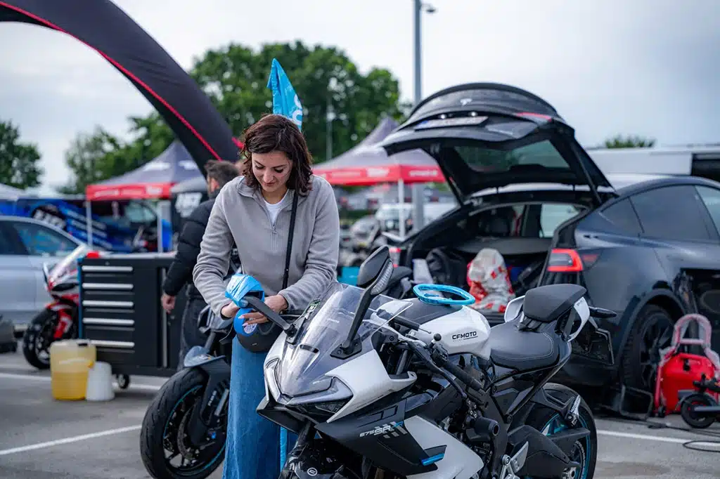 CFMOTO Benelux Trackday Clastres 2026