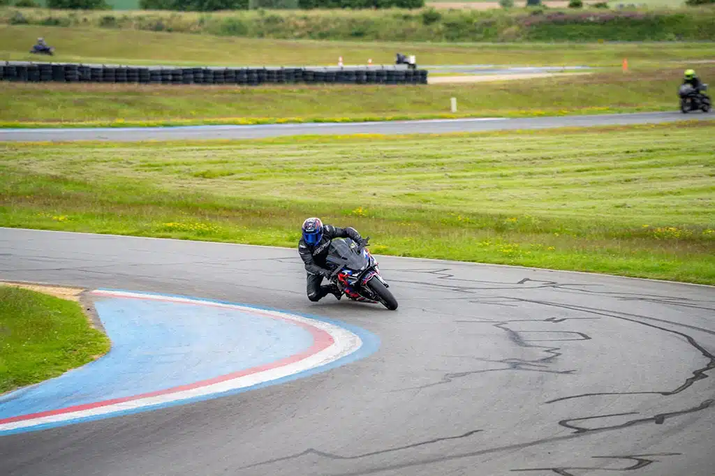 CFMOTO Benelux Trackday Clastres 2026