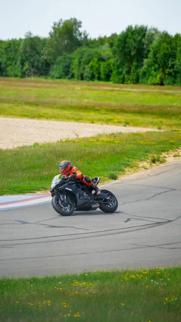 CFMOTO Benelux Trackday Clastres 2026