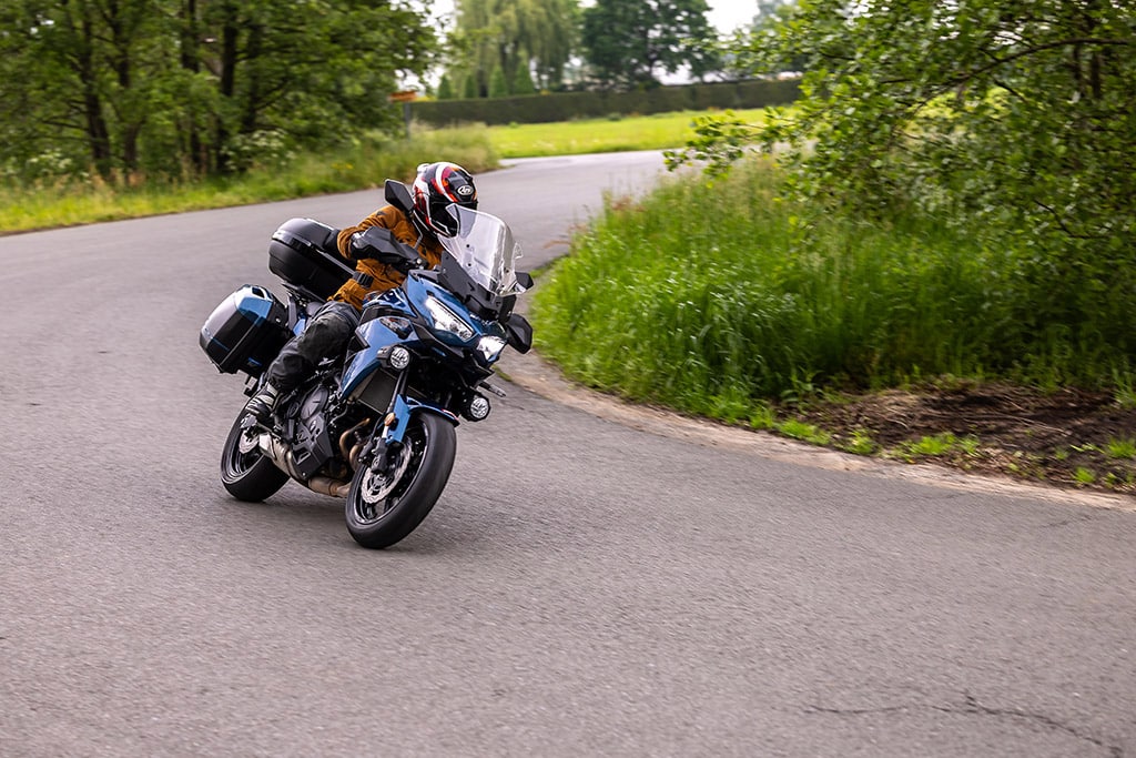 Kawasaki 2026 Versys 650 Grand Tourer Bikeplay