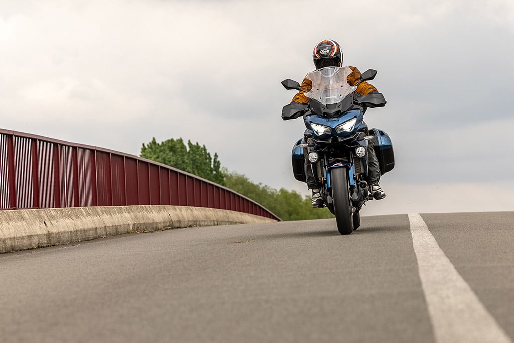 Kawasaki 2026 Versys 650 Grand Tourer Bikeplay