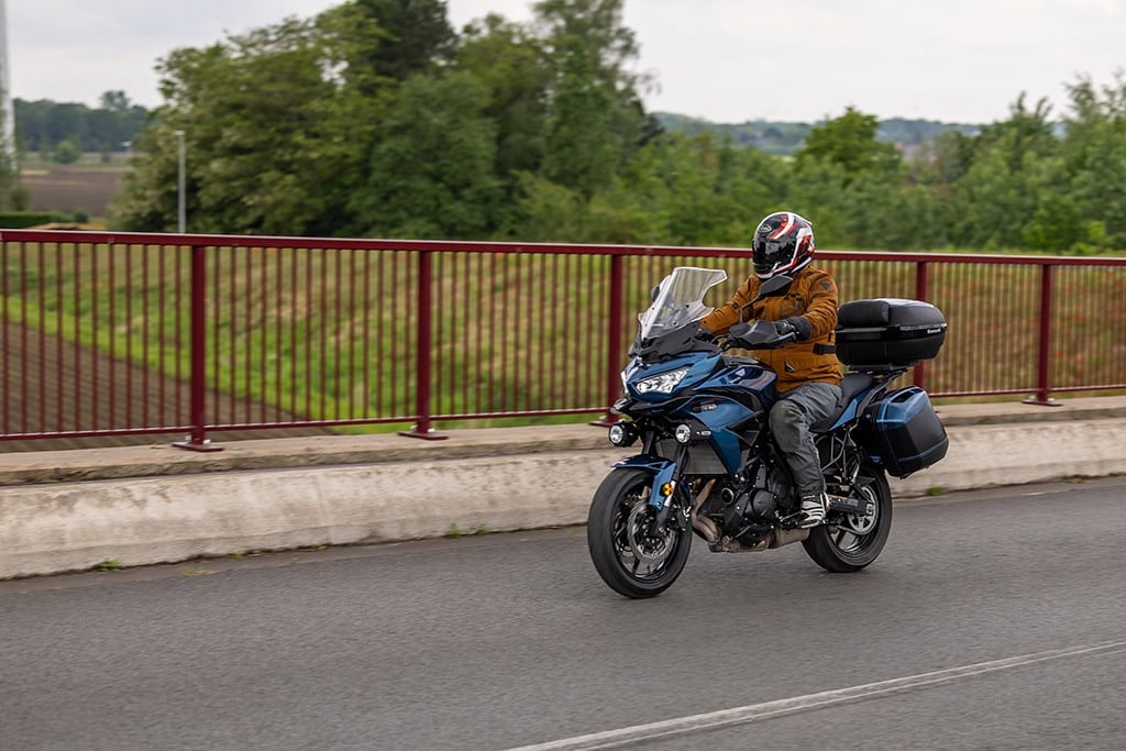 Kawasaki 2026 Versys 650 Grand Tourer Bikeplay