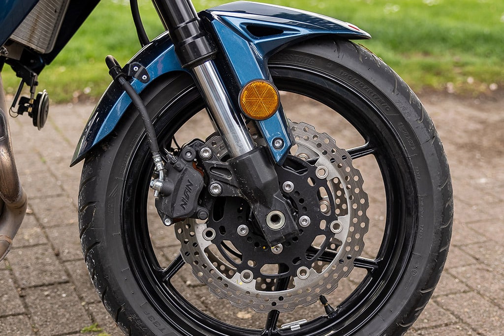 Kawasaki 2026 Versys 650 Grand Tourer Bikeplay