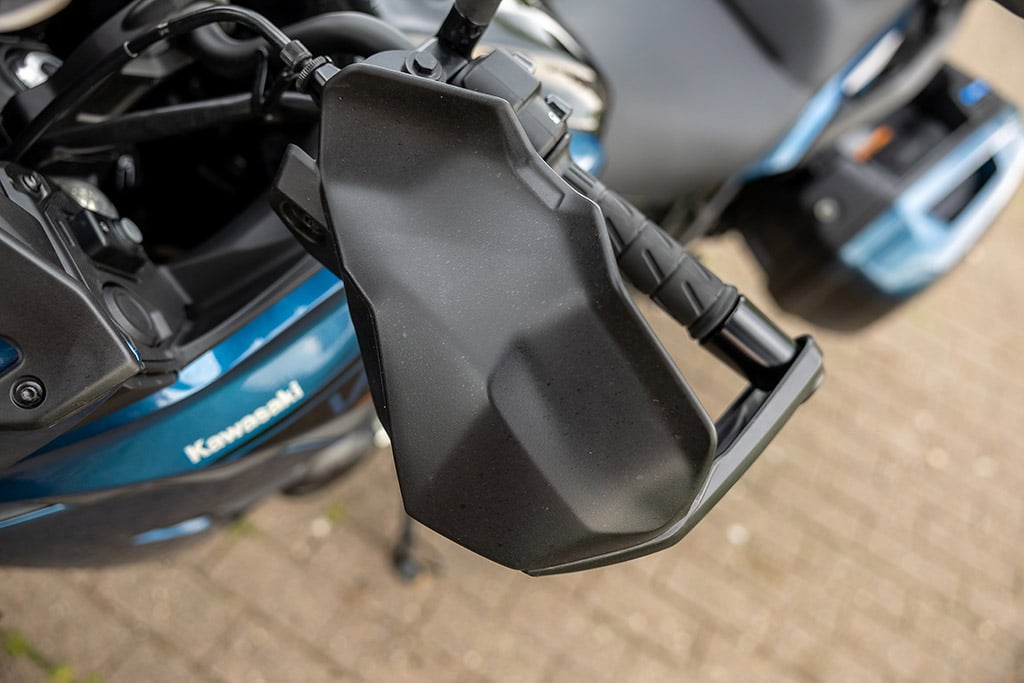 Kawasaki 2026 Versys 650 Grand Tourer Bikeplay