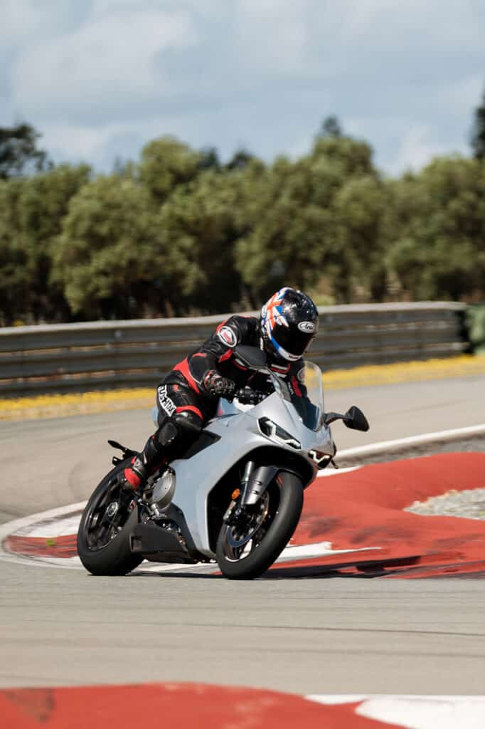 Norton 2026 Manx R