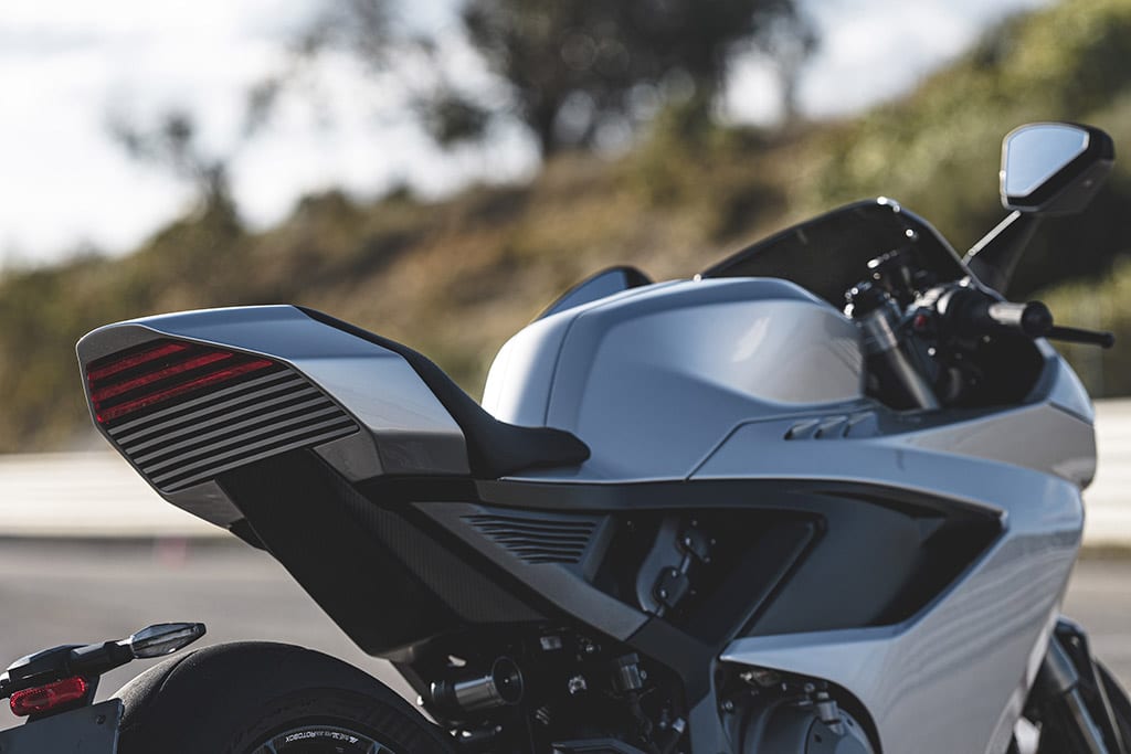 Norton 2026 Manx R