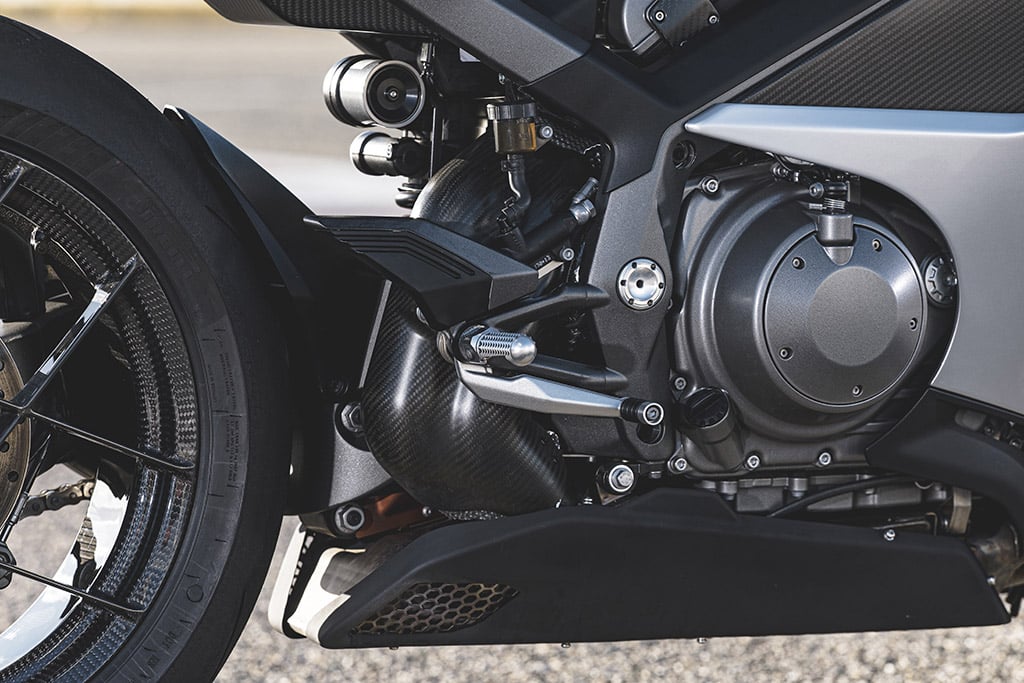 Norton 2026 Manx R