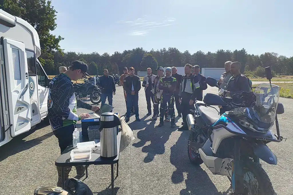 CFMOTO Trails