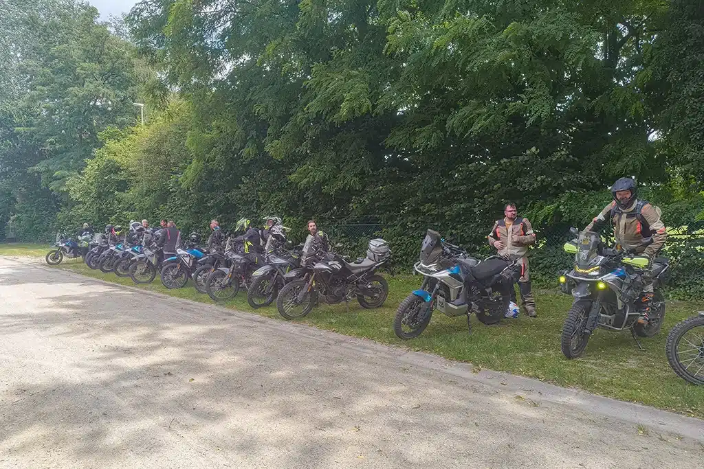 CFMOTO Trails